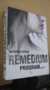 Suzanne Young Remedium