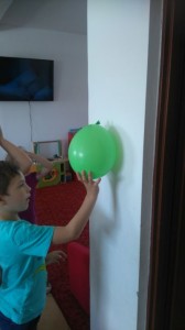 balon i ściana